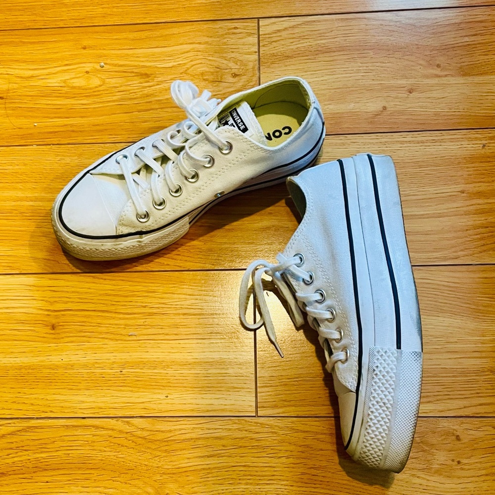 Converse Chuck Taylor All Star Platform Sneakers - Picture 4 of 5